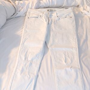 Levi's Mid Rise Skinny Distressed White Jeans